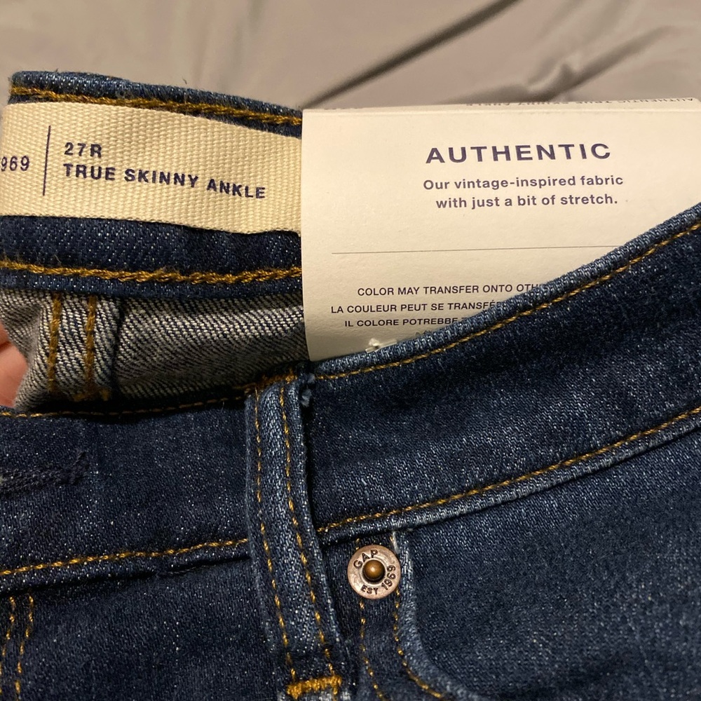 Gap True Skinny Ankle Jeans